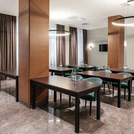 Raavah Aparthotel Αλμάτι Εξωτερικό φωτογραφία
